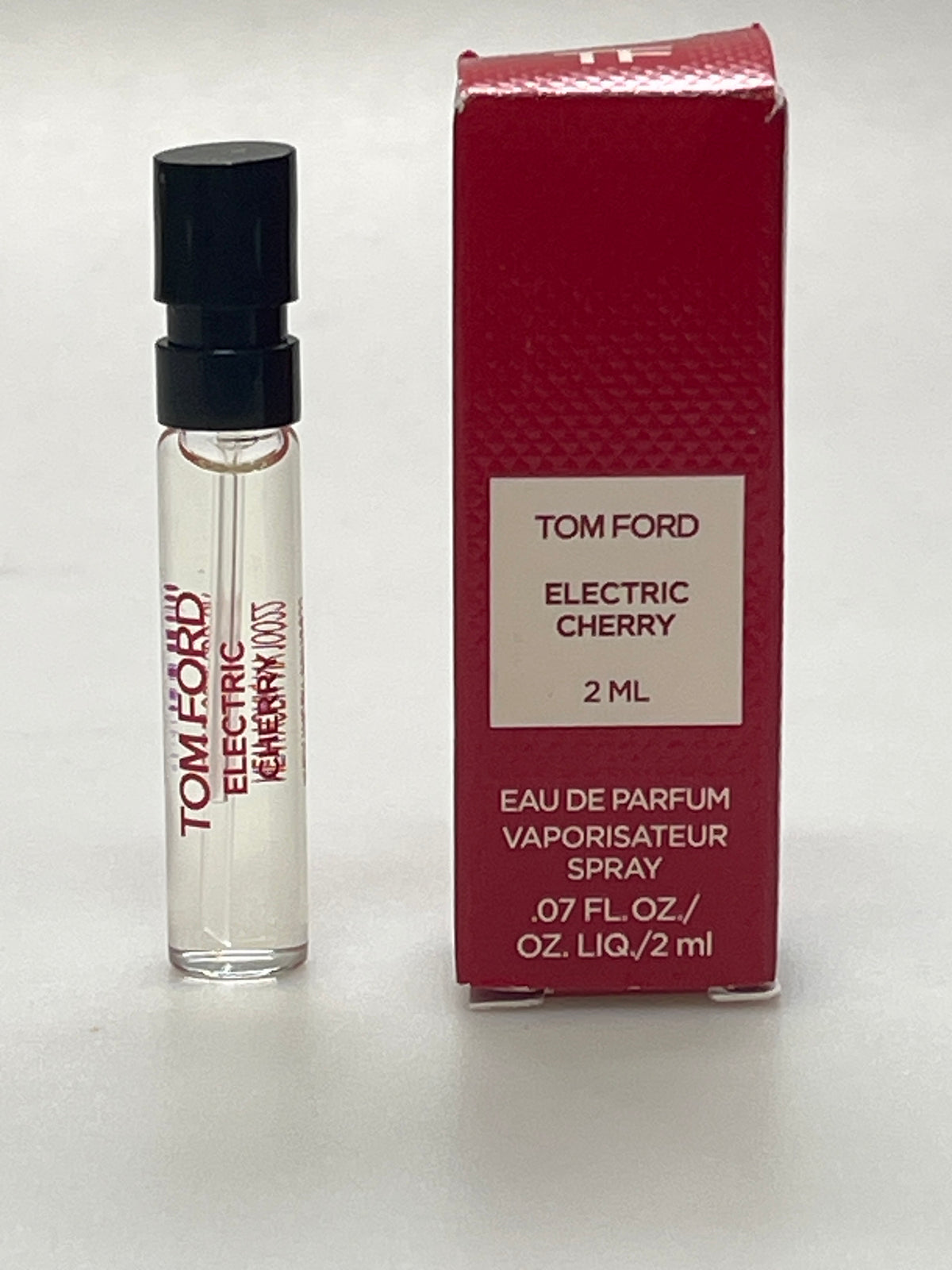 TOMFORD ELECTRIC CHERRY EAU DE PARFUM VAPORISATEUR SPRAY 2ml
