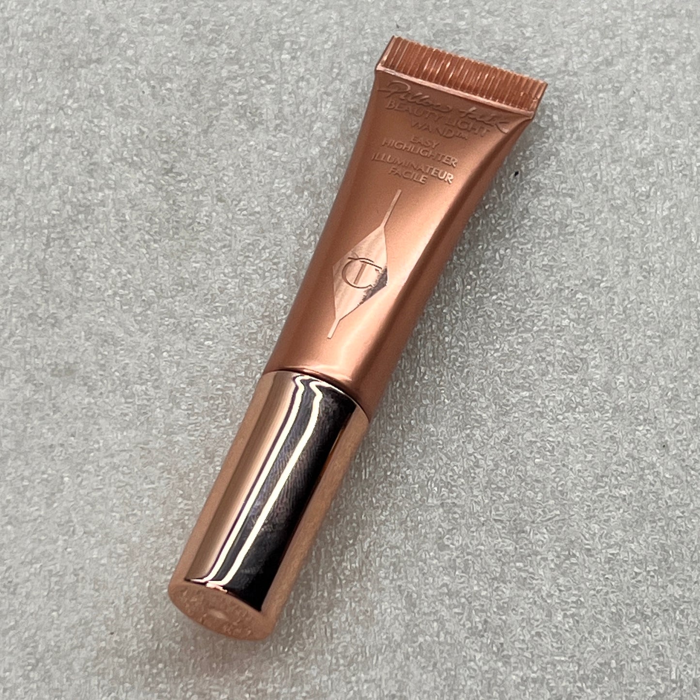 Charlotte Tilbury Beauty Highlighter Wand mini pillow talk - 5mL / 0.16 oz
