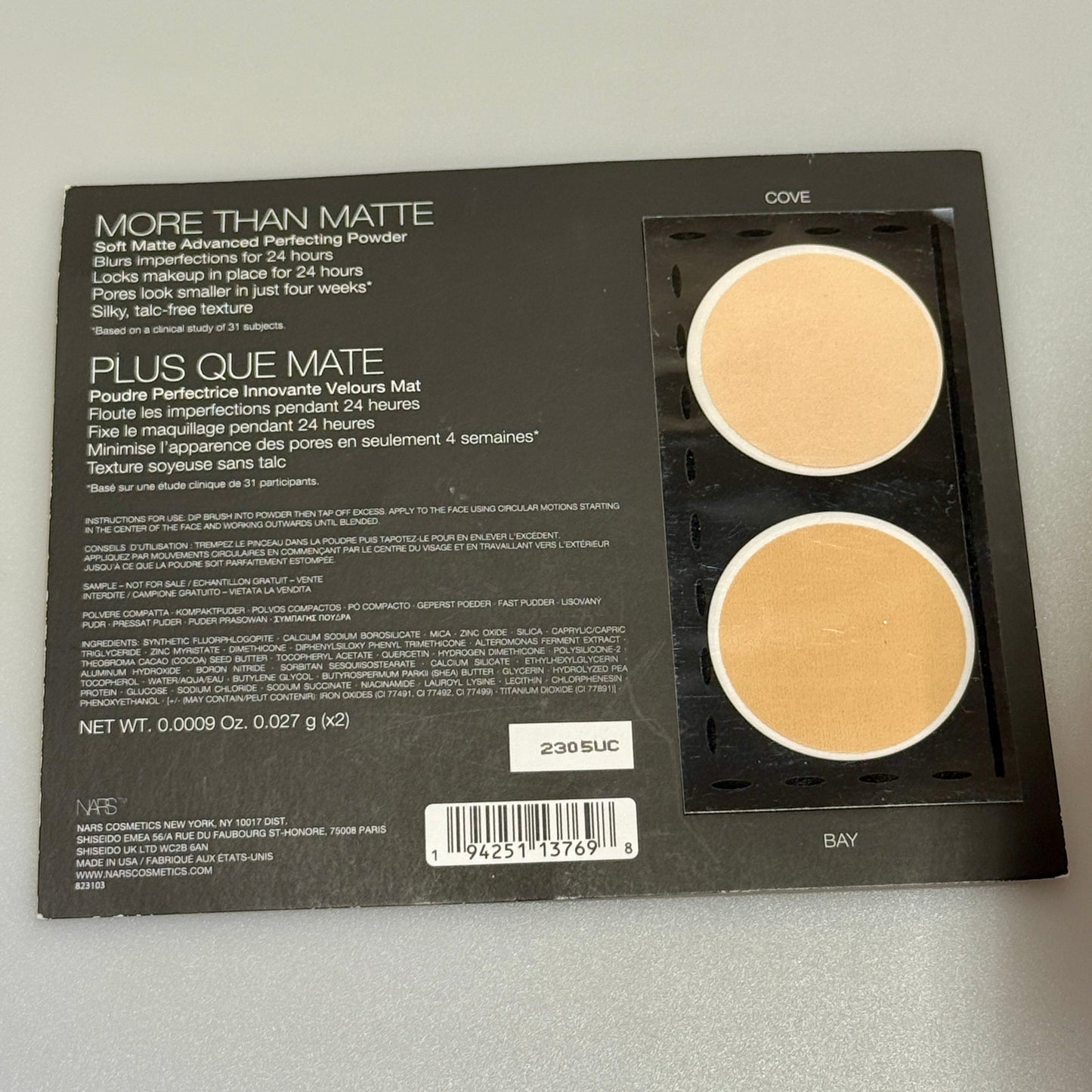 Mixed foundation / concealer sachet - sold per piece