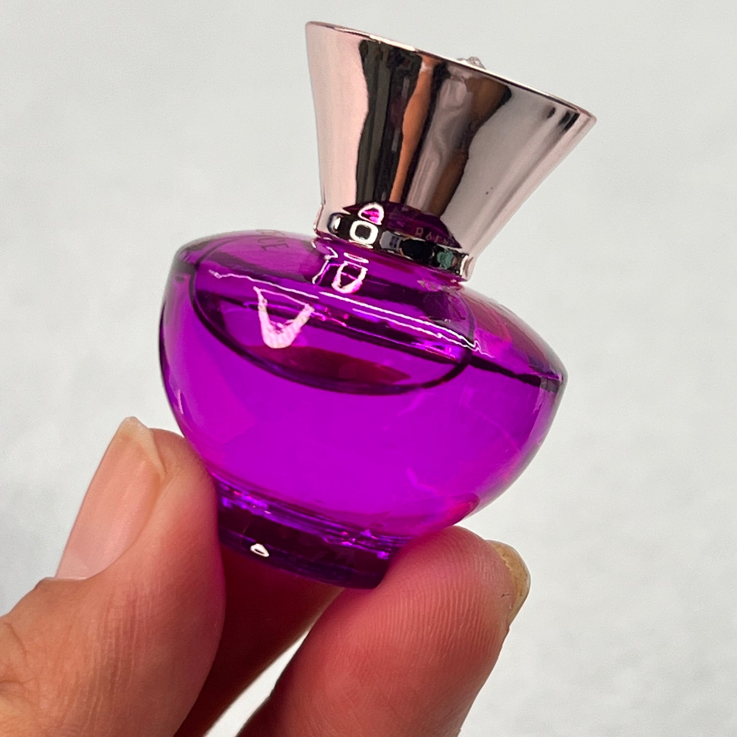 Versace Dylan Purple Eau de Parfum mini - 5 mL