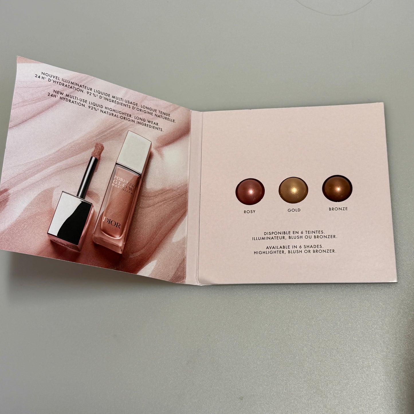 Mixed foundation / concealer sachet - sold per piece
