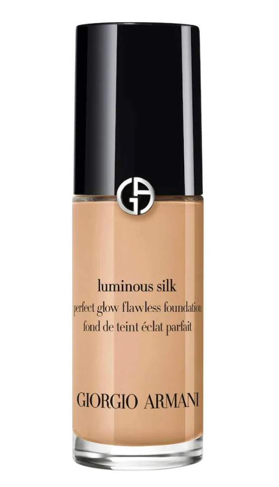 Armani Beauty Luminous Silk Perfect Glow Flawless Oil-Free Foundation