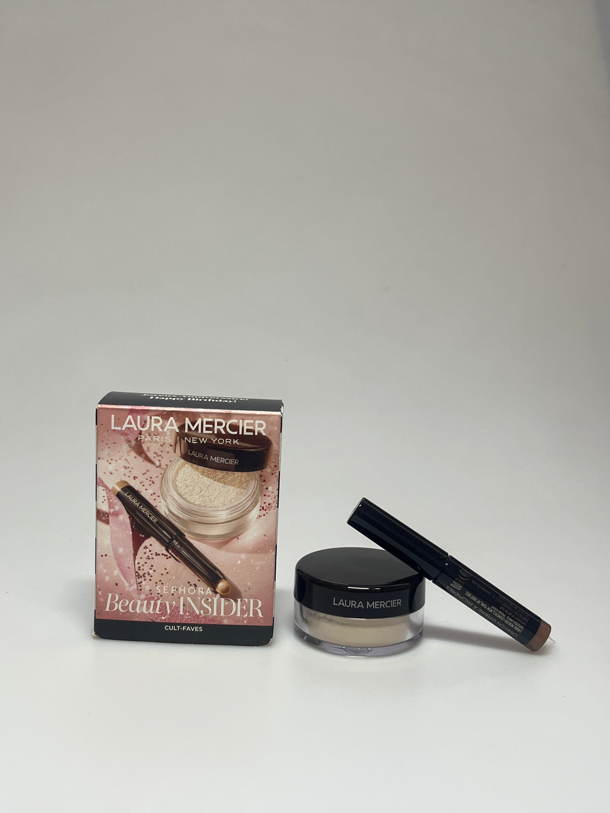 LAURA MERCIER SET  (TRANSLUCENT LOOSE SETTING POWDER) (CAVIAR STICK EYE SHADOW)