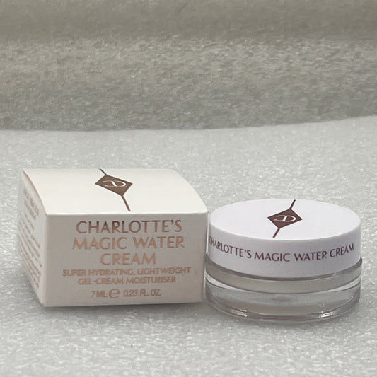 Charlotte Tilbury Mini Magic Water Cream Gel Moisturizer with Niacinimide - 7 mL