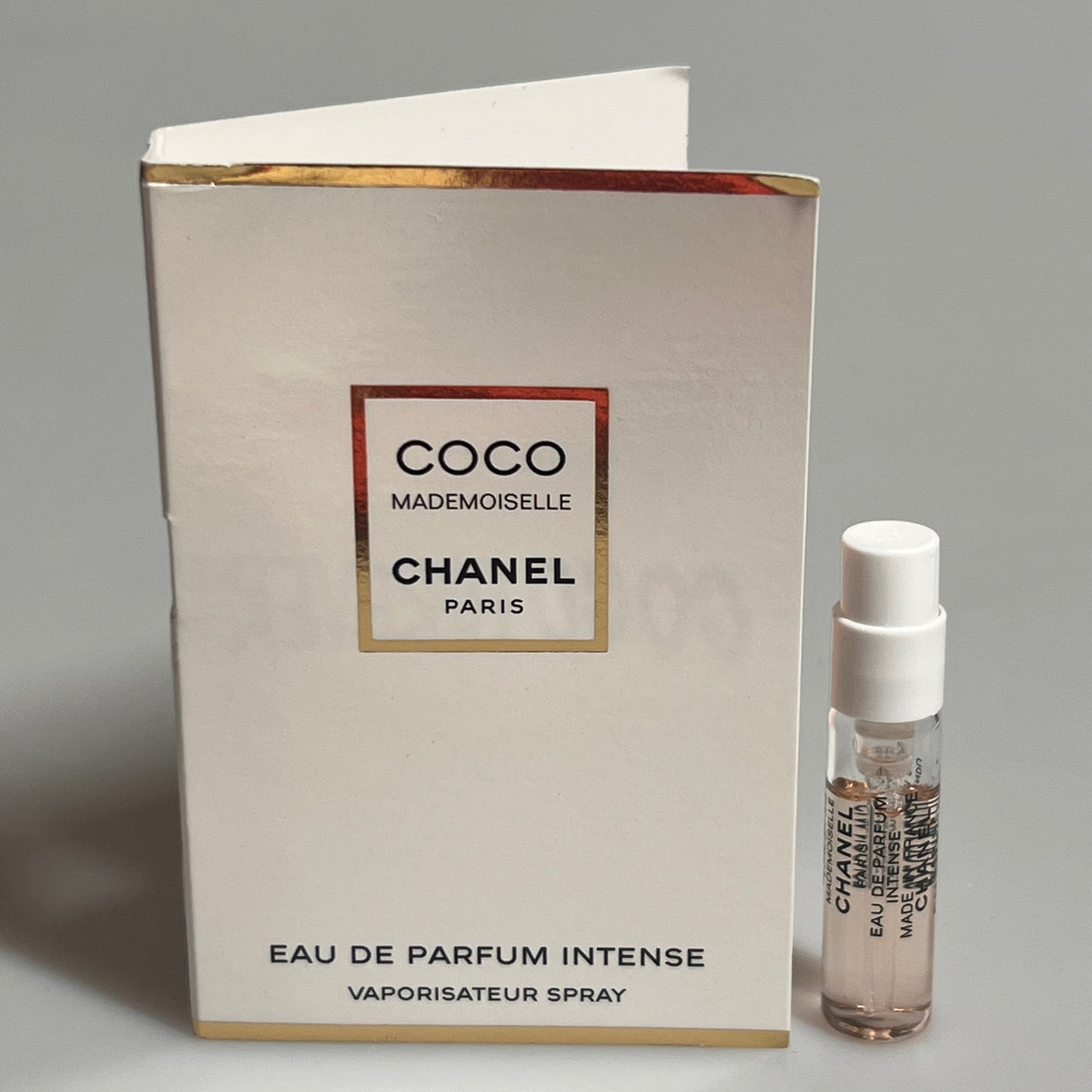 Mixed scent vial - sold per piece (original packaging)