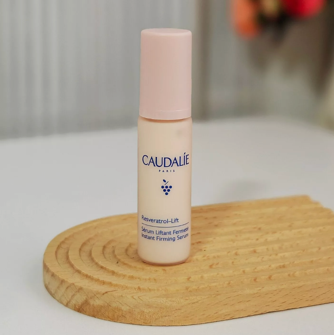 CAUDALIE resveratrol-lift instant firming serum 10ml