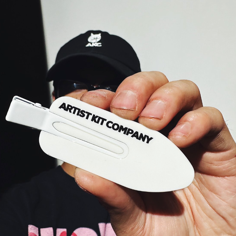 ARTIST KIT COMPANY JUMBO CLIPS (4PC)