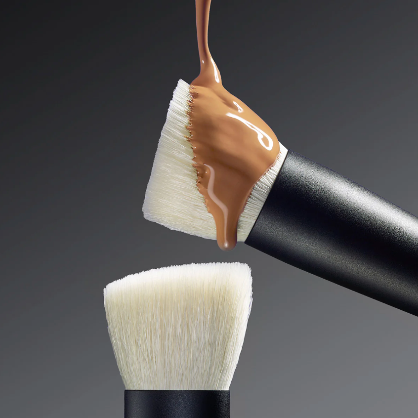 Surratt Artistique Foundation Brush