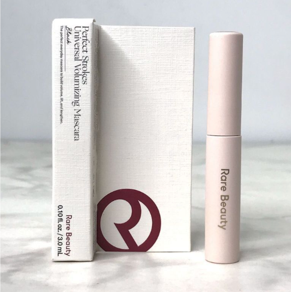 Rare Beauty by Selena Gomez Mini Perfect Strokes Universal Volumizing Mascara