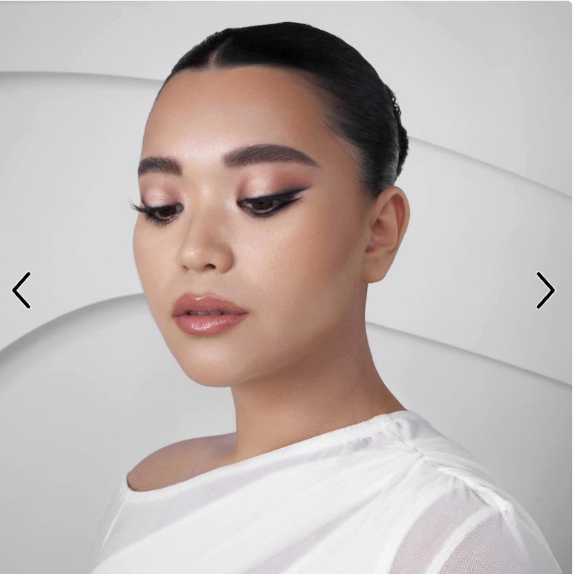 NATASHA DENONA  Eye Sculpt Texture & Tone Eyeshadow Palette - Soft