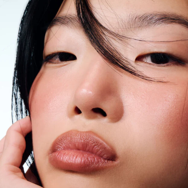 Rhode peptide lip shape ( sold per piece )