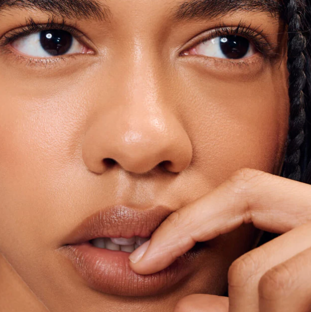 Rhode peptide lip shape ( sold per piece )