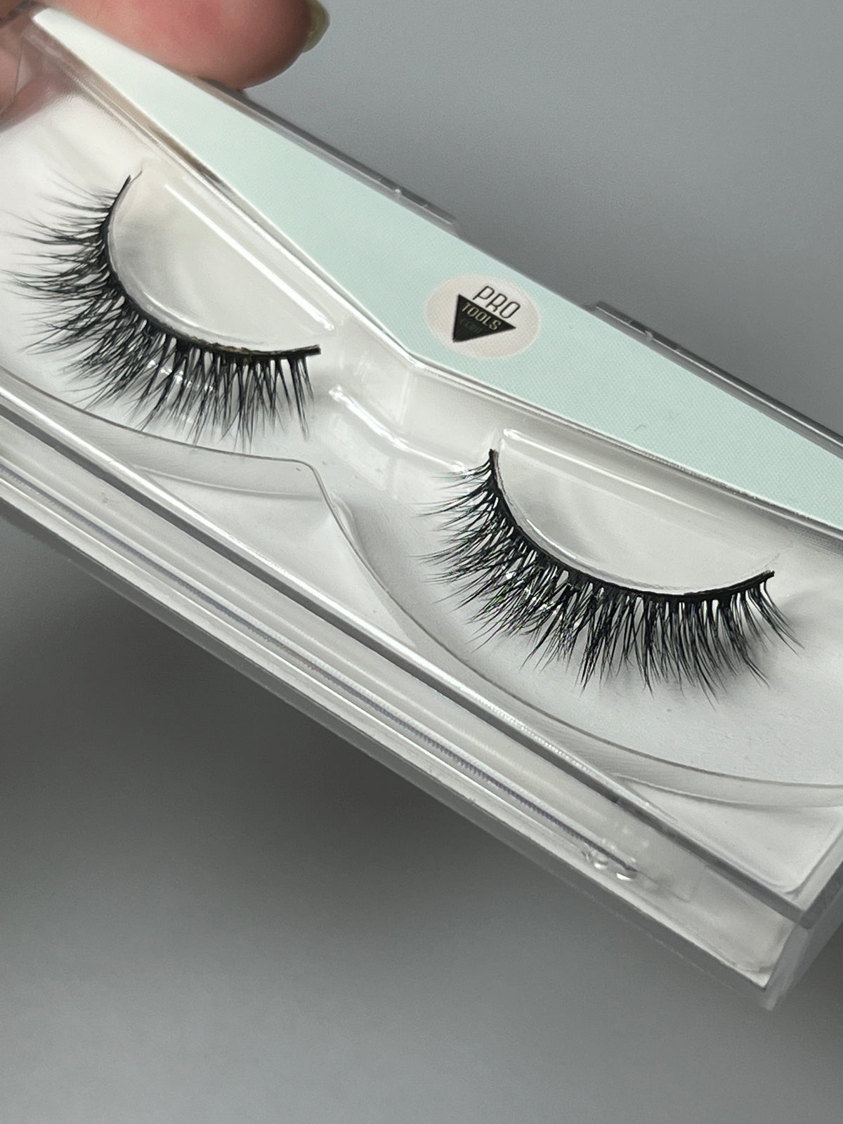 Protools - 100%  Milk Lashes - Amber (short) glue free